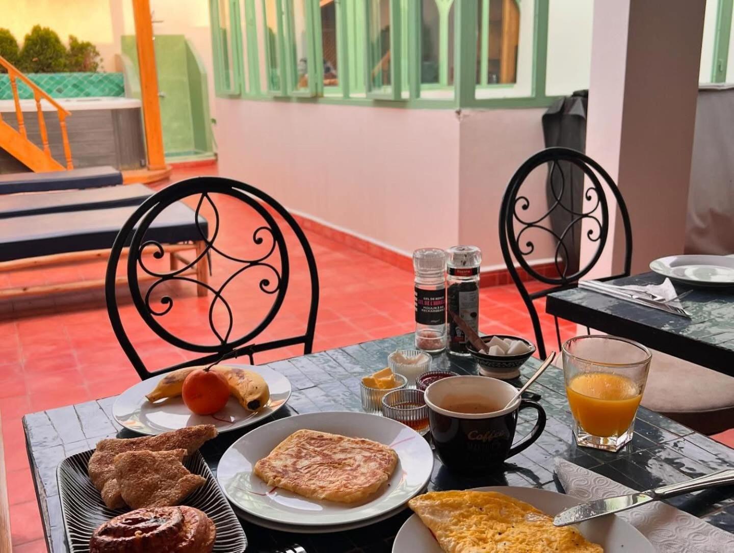 Riad Madinina マラケシュ エクステリア 写真